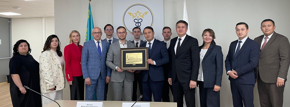 Казахстан и Россия расширяют сотрудничество в сфере контроля качества медизделий