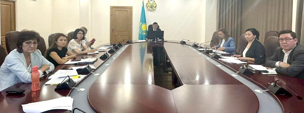 План внедрения страхования профессиональной ответственности медработников обсудили в минздраве