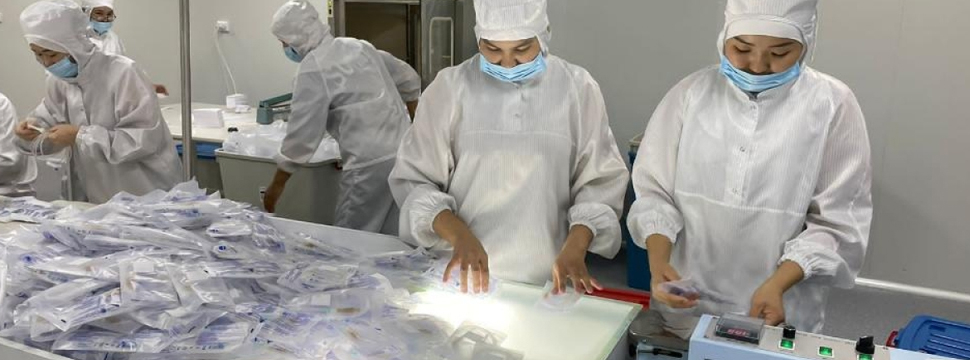 В Жамбылской области открылась третья линия по выпуску одноразовых медицинских изделий