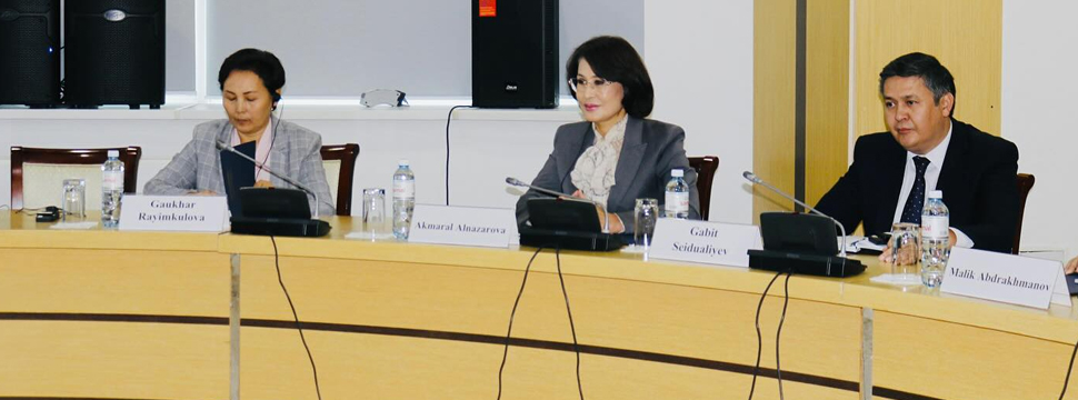 Казахстан готовится выйти на новый уровень регулирования лекарств: визит экспертов ВОЗ