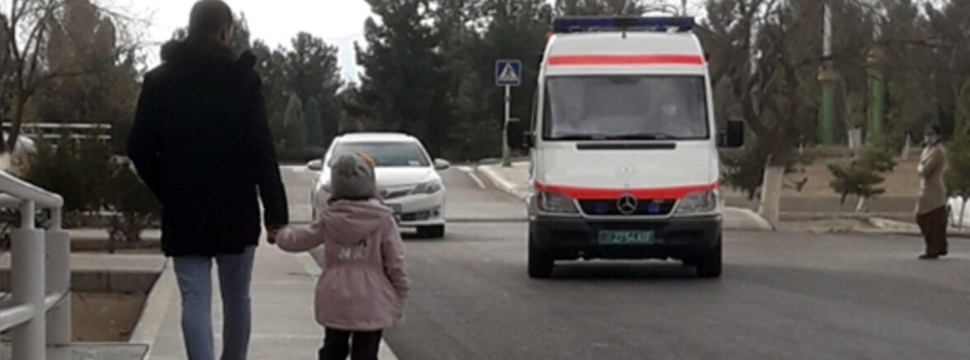 70 детей в Узбекистане попали в больницы с отравлением после запуска программы йодизации