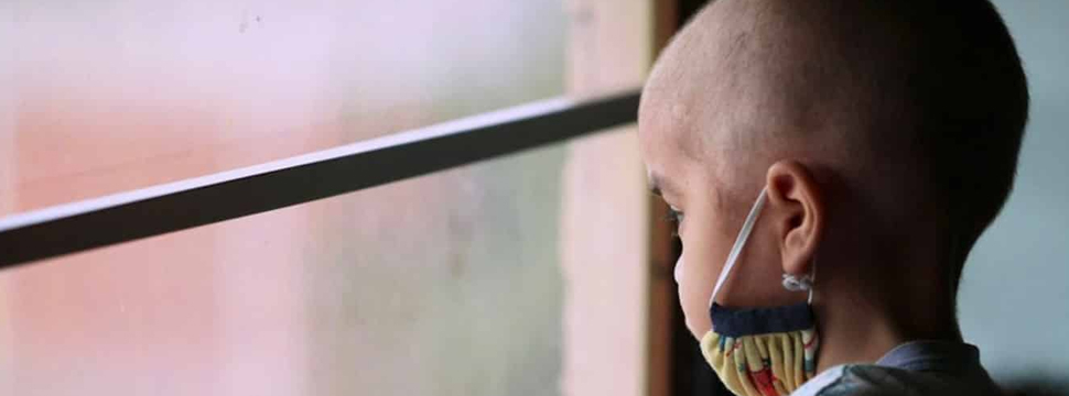 Родители детей с онкологией публично обратились к Токаеву