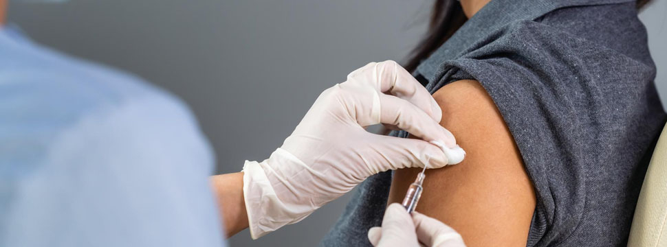 Будут ли вакцинировать взрослых женщин от ВПЧ в Казахстане?